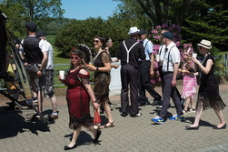 20260525_Bunter-Umzug_0007.jpg