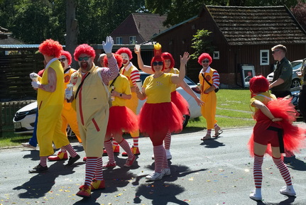 20260525_Bunter-Umzug_0087.jpg