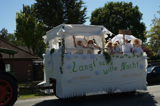 20260525_Bunter-Umzug_0106.jpg