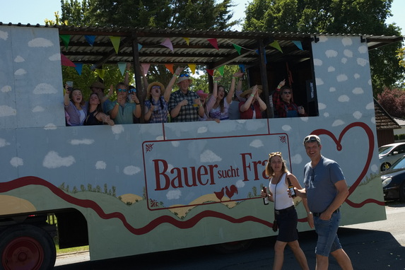 20260525_Bunter-Umzug_0117.jpg